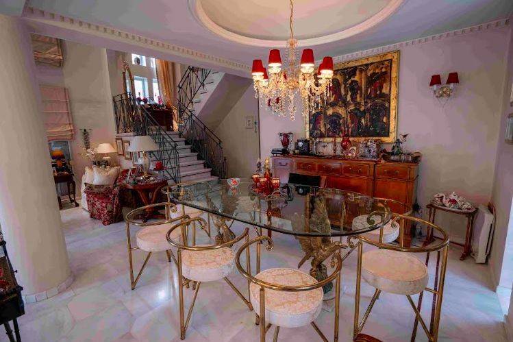 Εσωτερικοι χώροι