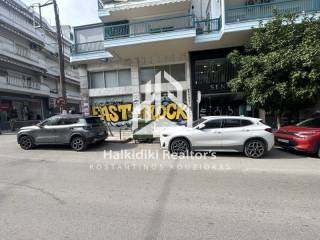 Είσοδος οικοδομής