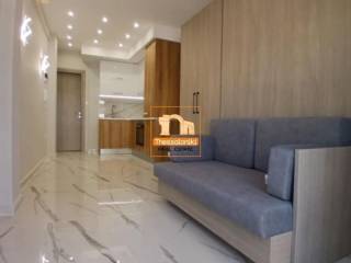 Μπότσαρη, Στούντιο, 32 τ.μ.