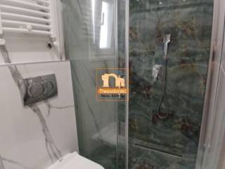 Μπότσαρη, Στούντιο, 32 τ.μ.