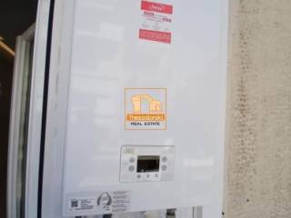 Μπότσαρη, Στούντιο, 32 τ.μ.