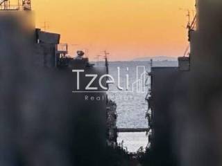 Θέα απο μπαλκόνι