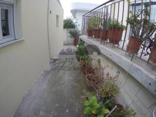 Θέα από μπαλκόνι