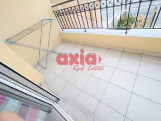 Ενοικιάζεται Studio 25τ.μ. που βρίσκεται στον 1ο όροφο οικοδομής  κοντά στην Αγία Ειρηνη,