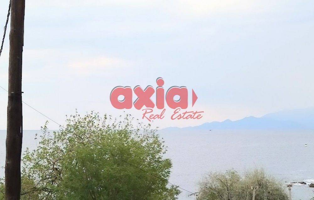 Ενοικιάζεται Studio 25τ.μ. που βρίσκεται στον 1ο όροφο οικοδομής  κοντά στην Αγία Ειρηνη,