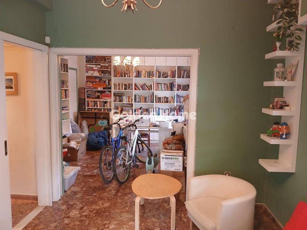 Χολ - Διάδρομος