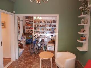 Χολ - Διάδρομος