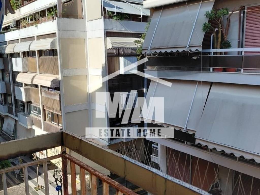 Θέα από μπαλκόνι