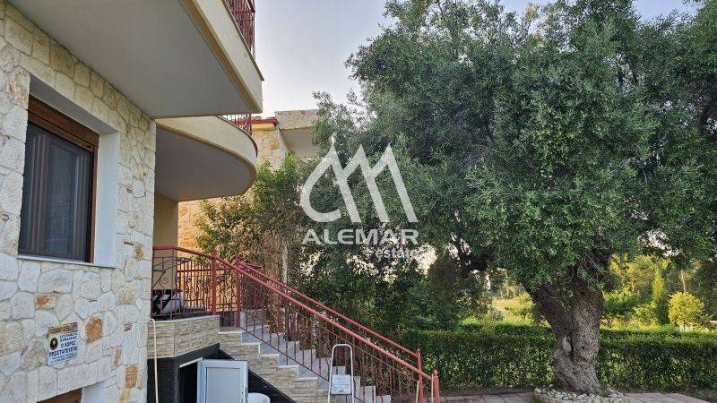 Θέα από μπαλκόνι