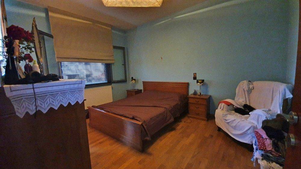 4η κρεβατοκάμαρα - όροφος