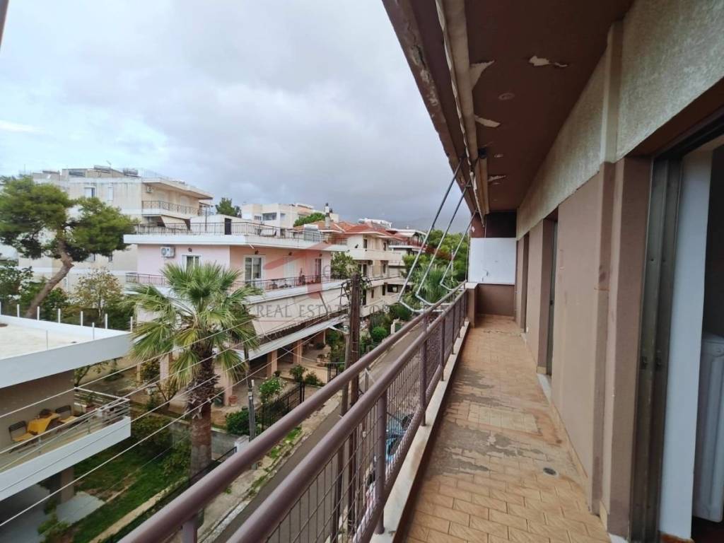 Θέα από μπαλκόνι