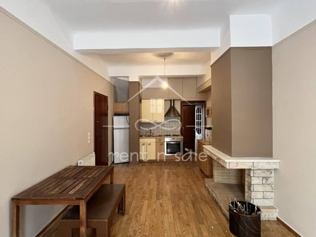 Σαλοκουζίνα