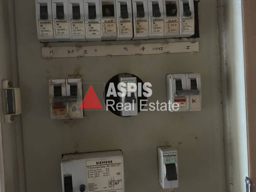 Εσωτερικοι χώροι