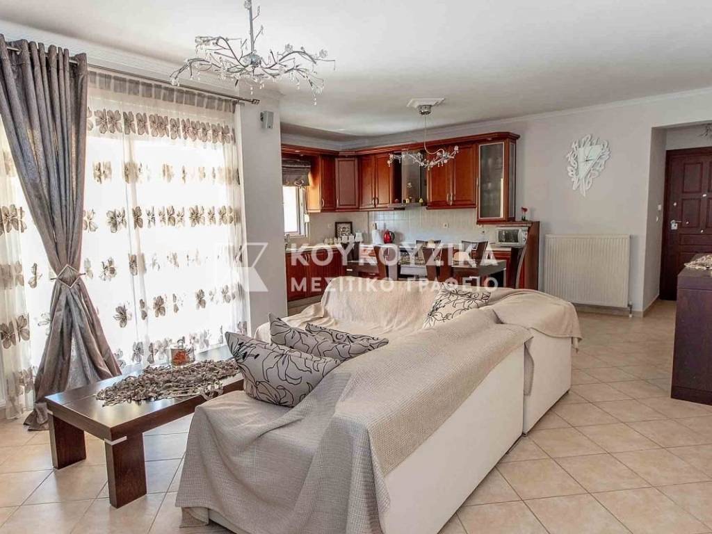 Σαλοκουζίνα