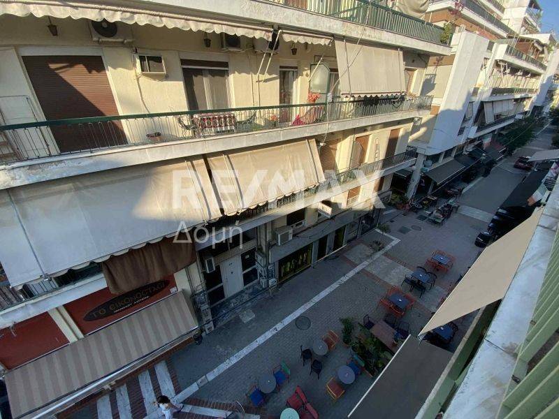 Θέα από μπαλκόνι