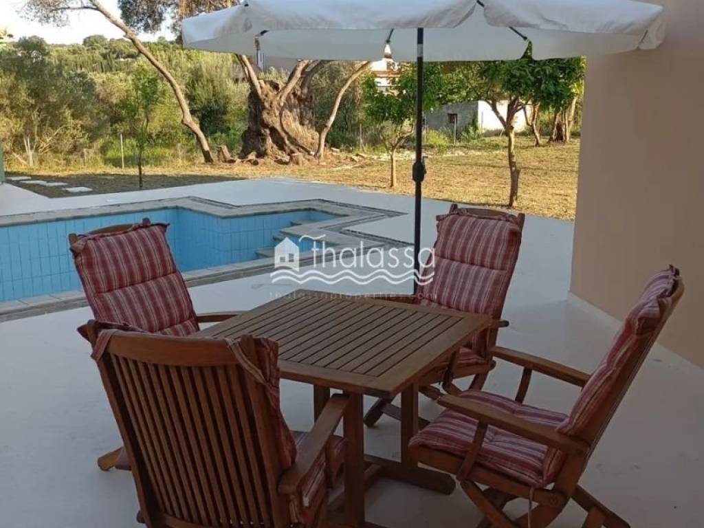 Θέα από μπαλκόνι