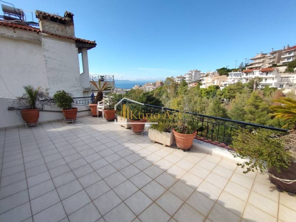 Θέα από μπαλκόνι