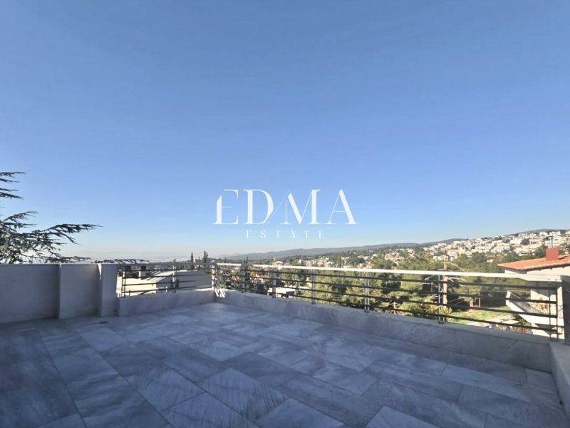 Θέα από μπαλκόνι