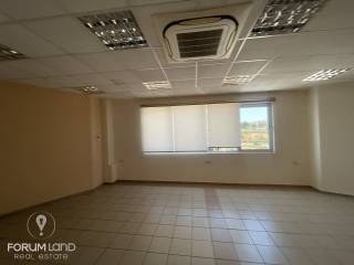 Forumland Real Estate, Επαγγελματικός χώρος 100τ.μ.