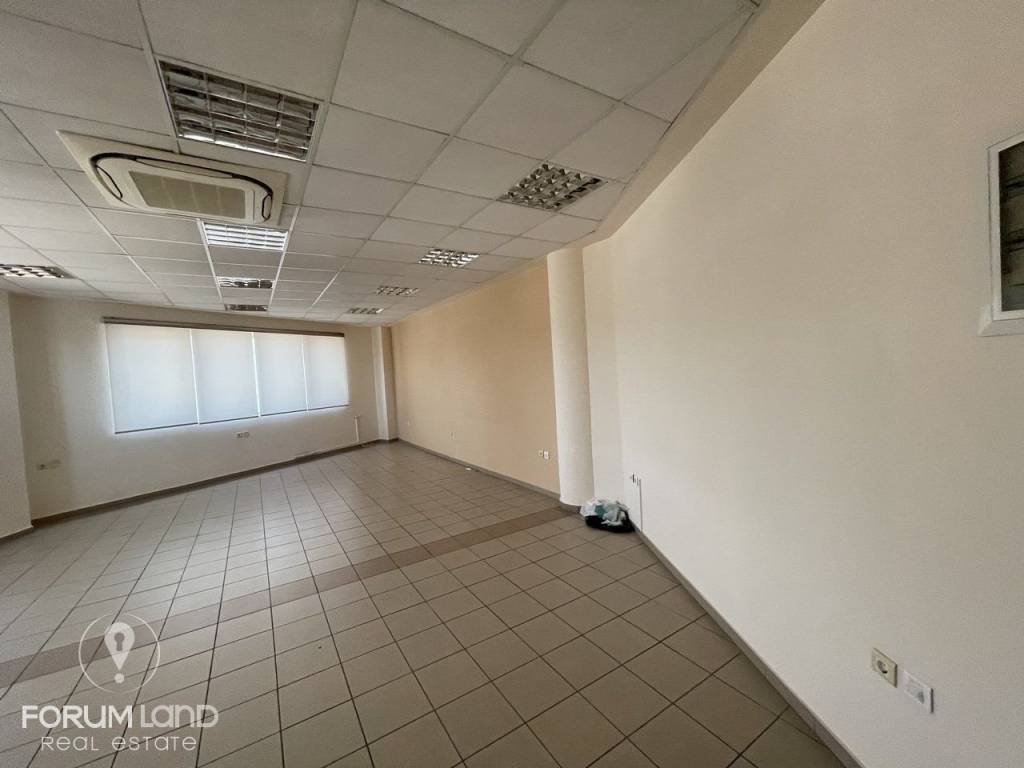 Forumland Real Estate, Επαγγελματικός χώρος 100τ.μ.