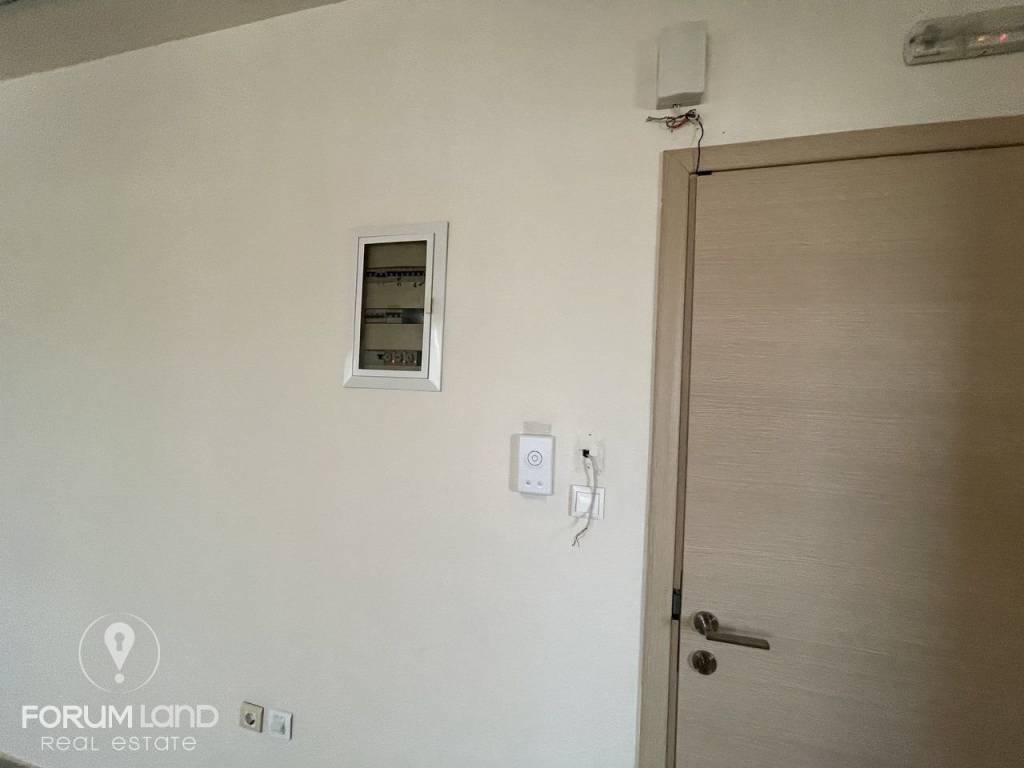 Forumland Real Estate, Επαγγελματικός χώρος 100τ.μ.