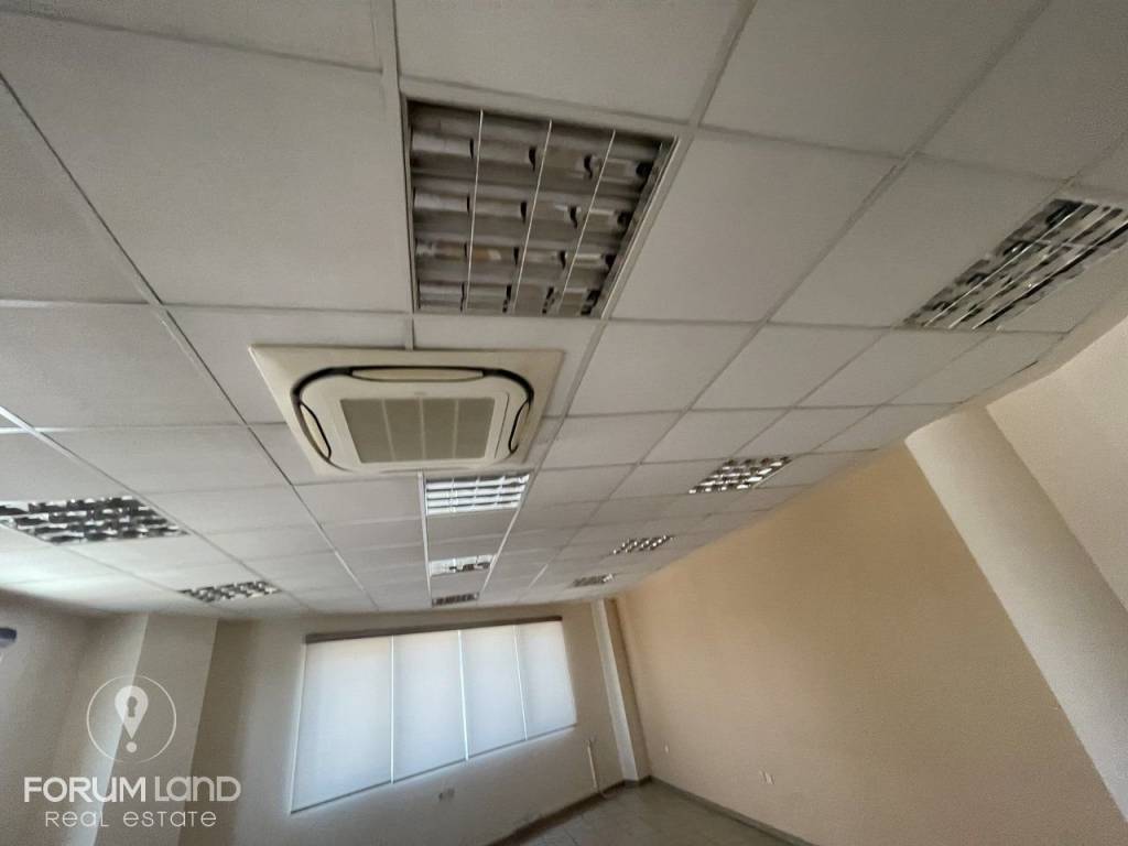 Forumland Real Estate, Επαγγελματικός χώρος 100τ.μ.