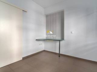 2o domatio ( eikona 2e)