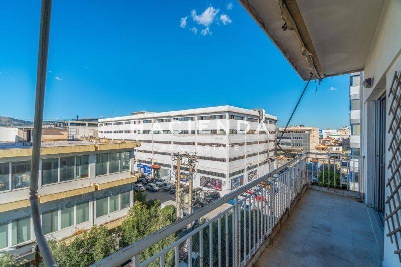 Θέα από μπαλκόνι