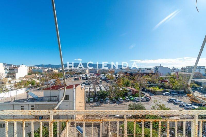 Θέα από μπαλκόνι