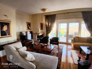 Forumland Real Estate, Σαλόνι με τζάκι