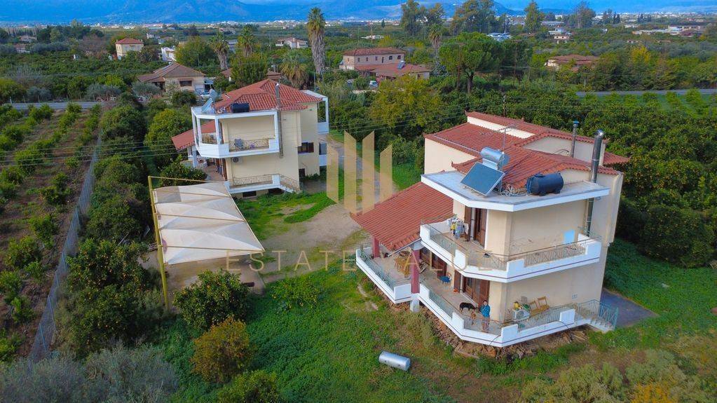 Εσωτερικοι χώροι