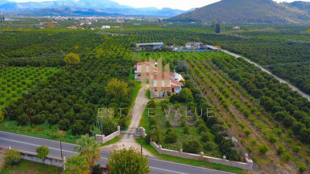 Εσωτερικοι χώροι