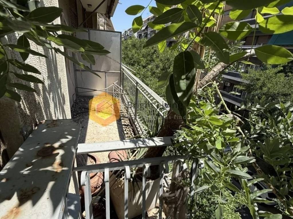 Θέα από μπαλκόνι