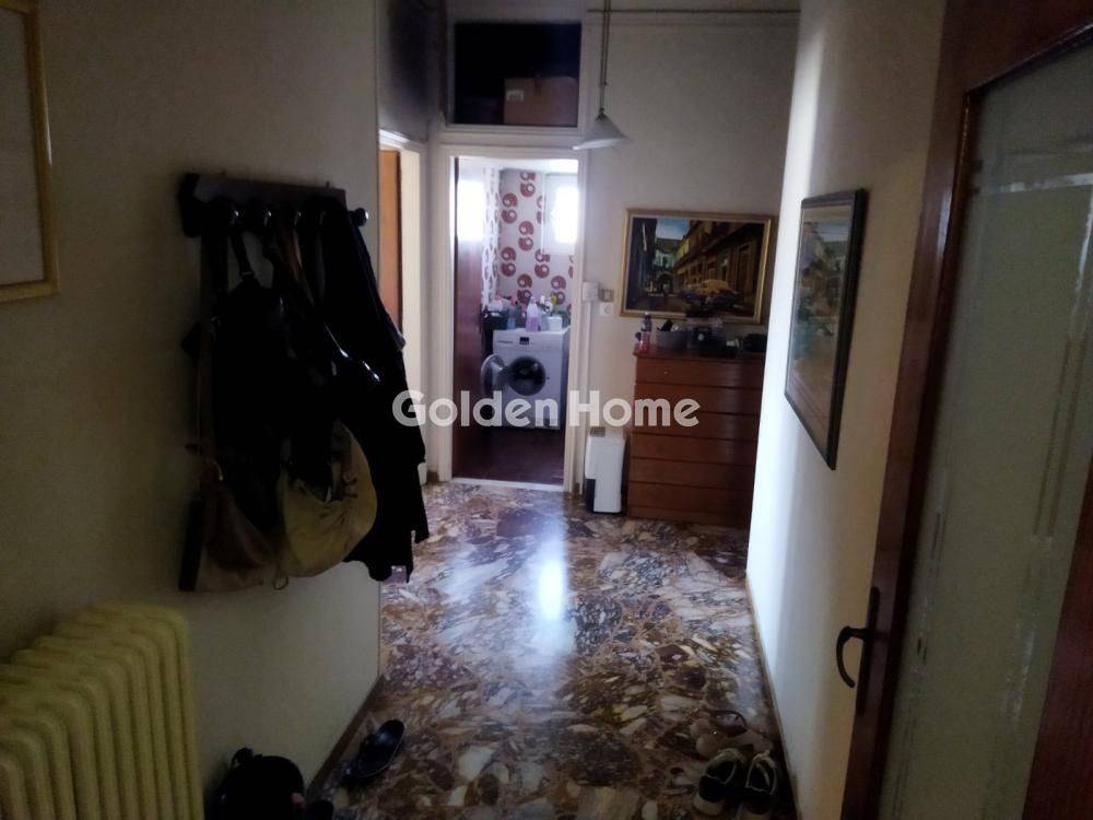 Χολ - Διάδρομος