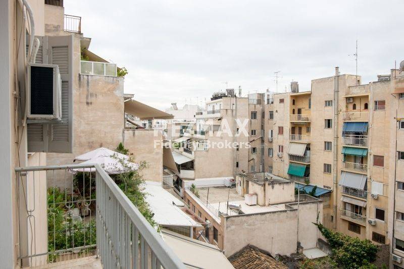 Θέα από μπαλκόνι