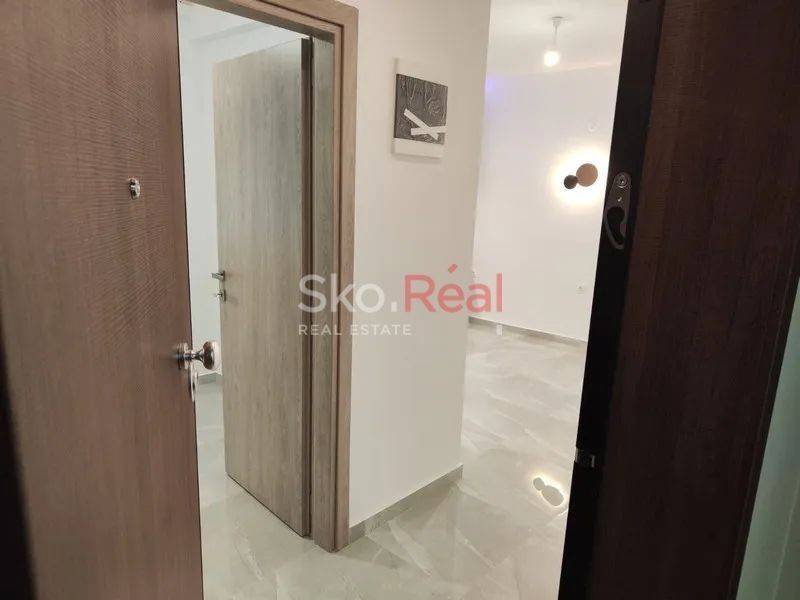 ΠΟΡΤΑ ΑΣΦΑΛΕΙΑΣ