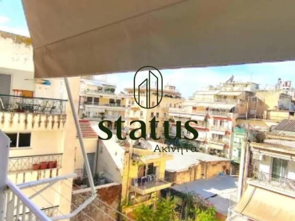 Θέα απο μπαλκόνι