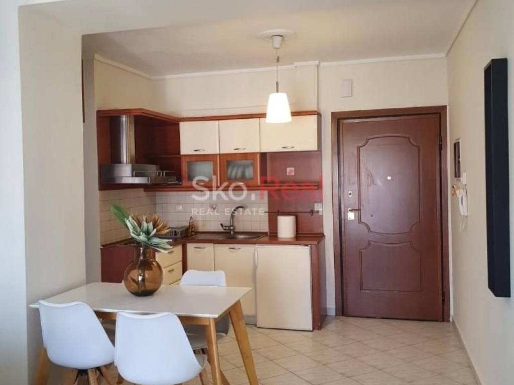 Κουζίνα,Είσοδος γκαρσονιέρας