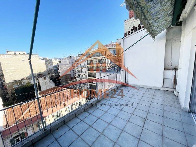 Θέα από μπαλκόνι