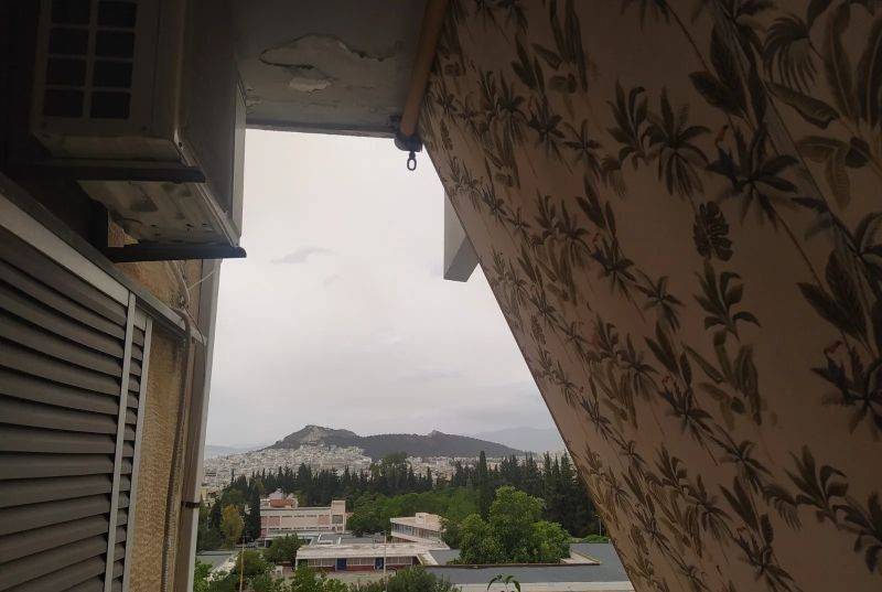 Θέα από μπαλκόνι