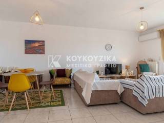 Σαλοκουζίνα