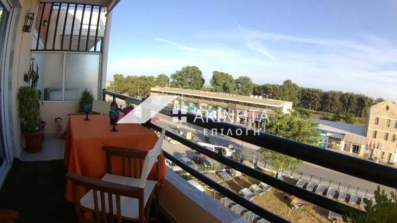 Θέα από μπαλκόνι