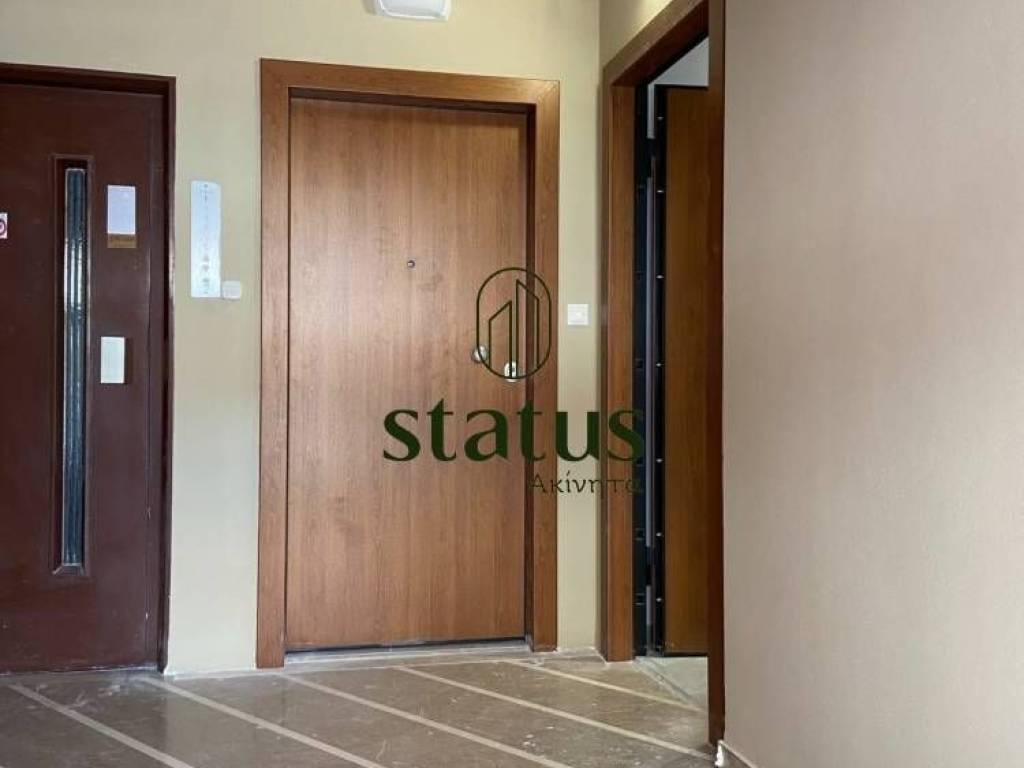 Πόρτα κύριας εισόδου