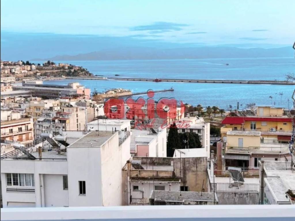 Καβάλα, Αγ. Ιωάννης: Πωλείται σε εξαιρετική θέση 