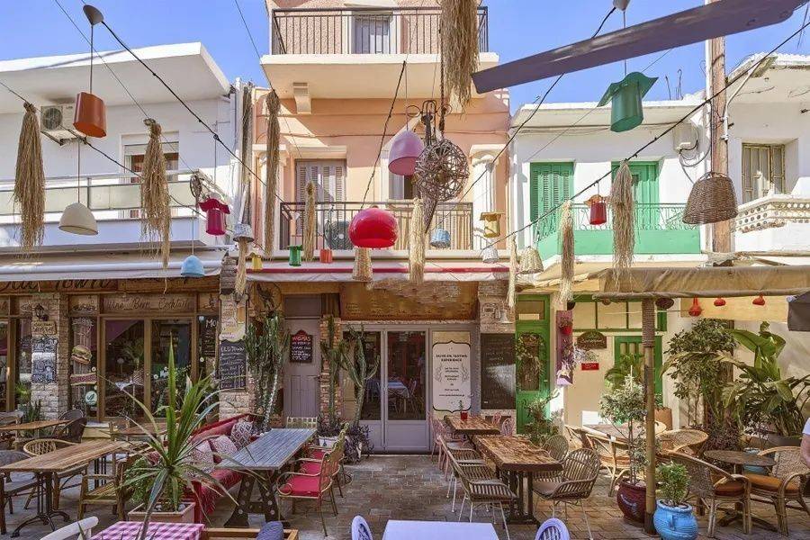 Εσωτερικοι χώροι