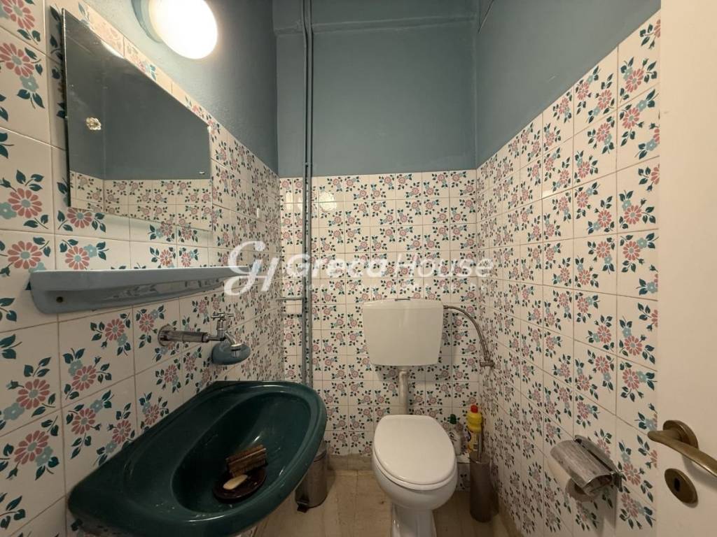 Διαμέρισμα με πάρκινγκ προς πώληση Αθήνα 