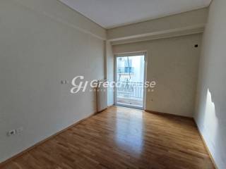 Διαμέρισμα με πάρκινγκ προς πώληση Αθήνα 