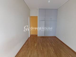 Διαμέρισμα με πάρκινγκ προς πώληση Αθήνα 