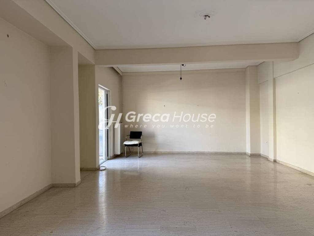 Διαμέρισμα με πάρκινγκ προς πώληση Αθήνα 