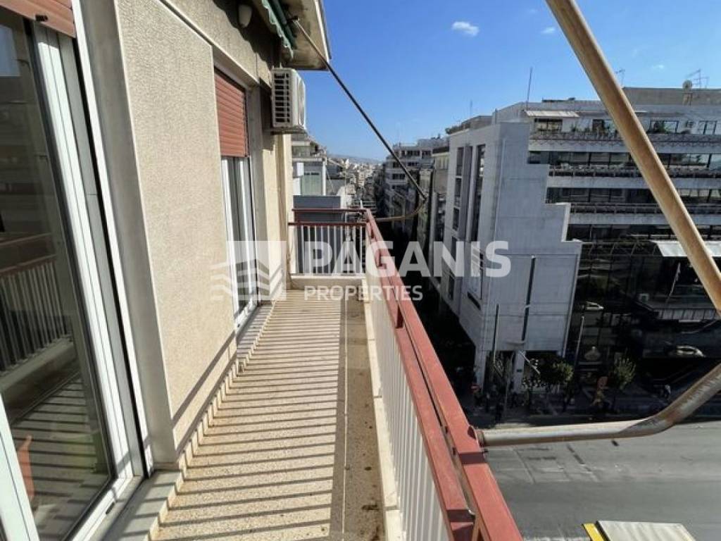 Θέα από μπαλκόνι